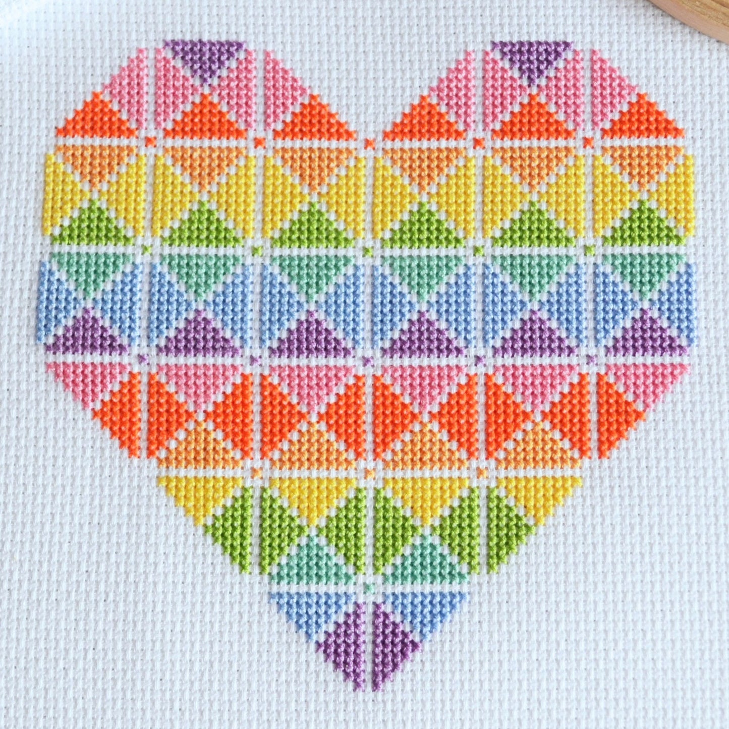 PDF Pattern for Geometric Heart