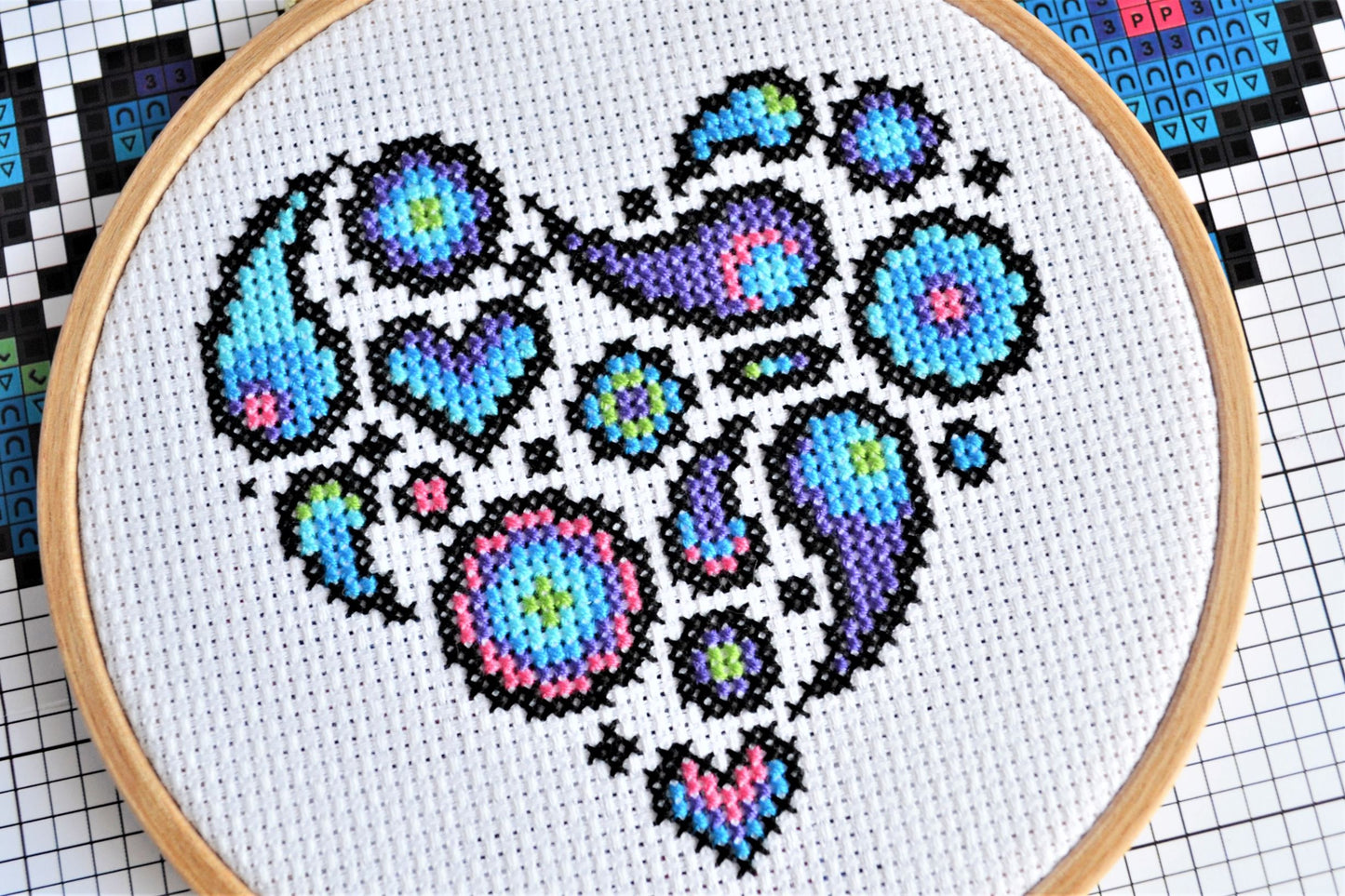Cross Stitch Kit for Beginners ~ Paisley Heart